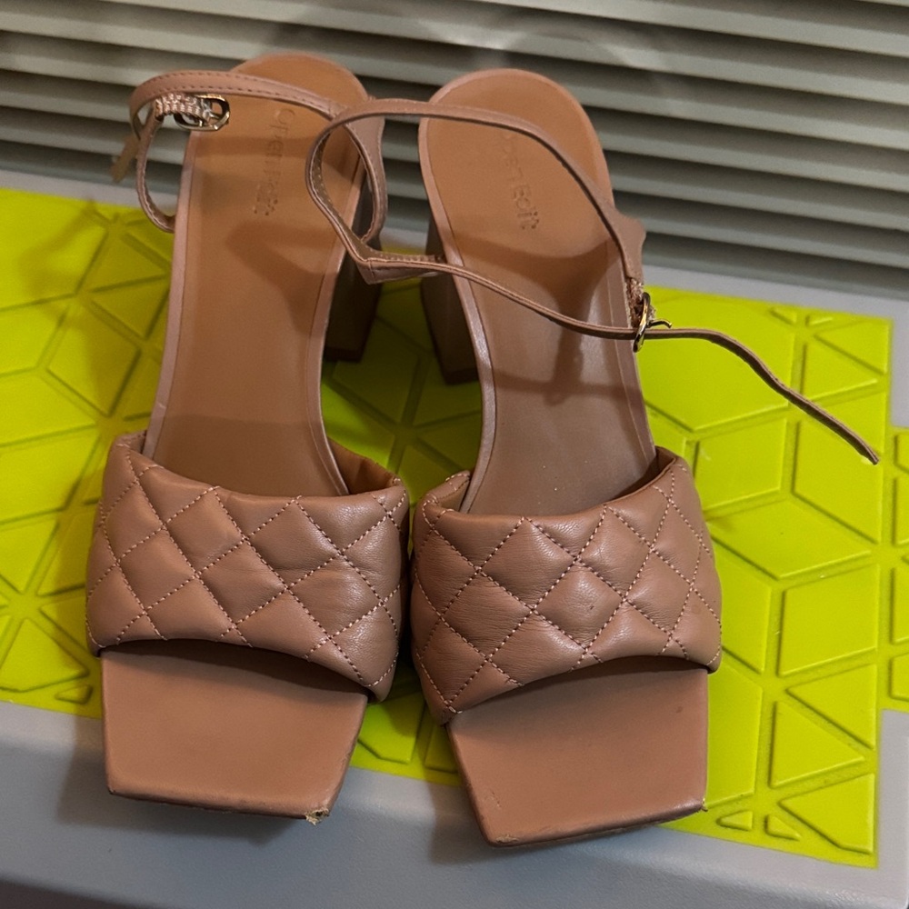 Open Edit Chic Quilted Tan Sandals